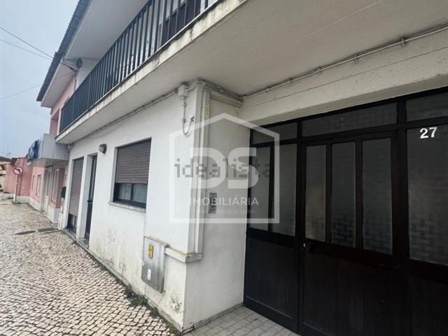 Casa venda em Marinha Grande, Leiria