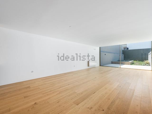 Casa venda em Basílio Teles, Matosinhos