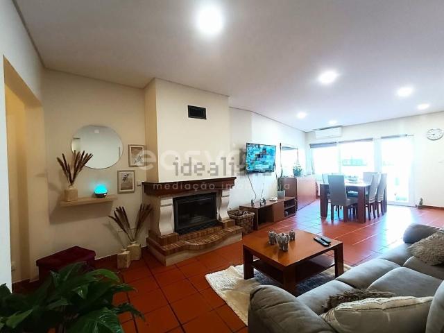 Casa venda em Urbanização Casal Vaz, Torres Novas