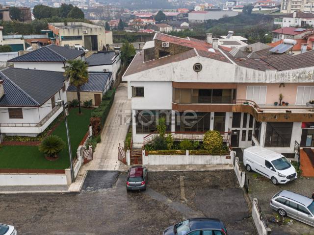 Casa venda em Sobrão, Meixomil