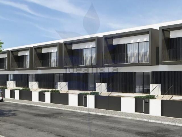 Casa venda em Merelim (São Pedro) e Frossos, Braga