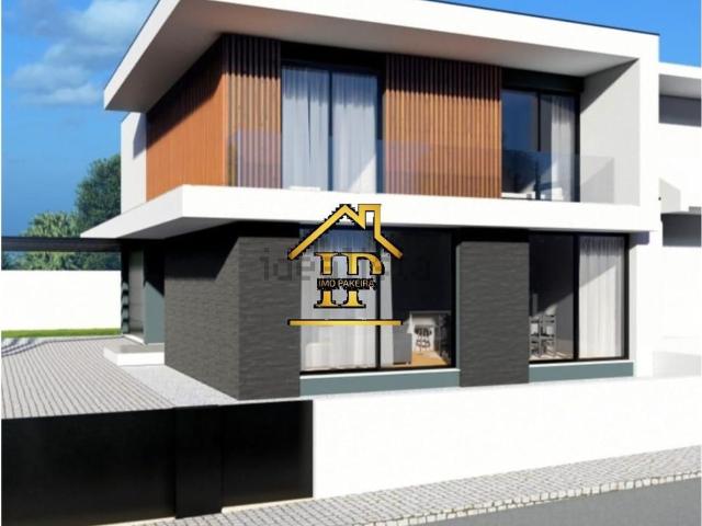 Casa venda em Merelim (São Pedro) e Frossos, Braga