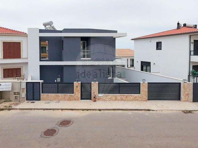 Casa venda em Cortaventos, Portimão