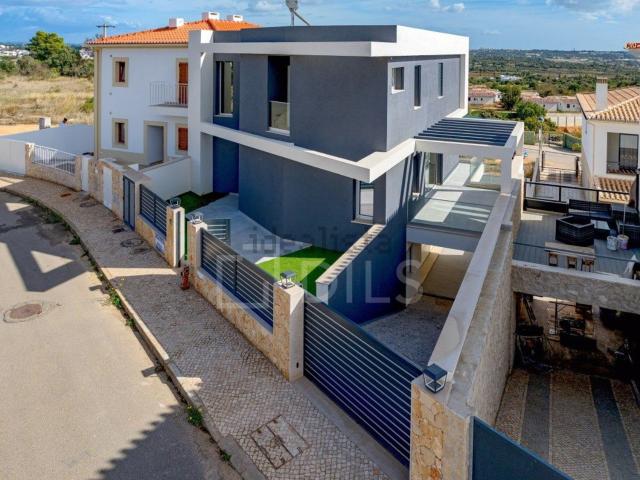 Casa venda em Cortaventos, Portimão