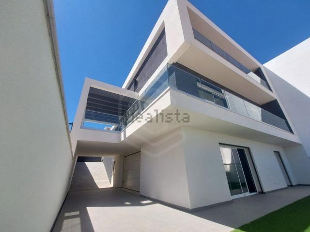 Casa venda em Cortaventos, Portimão