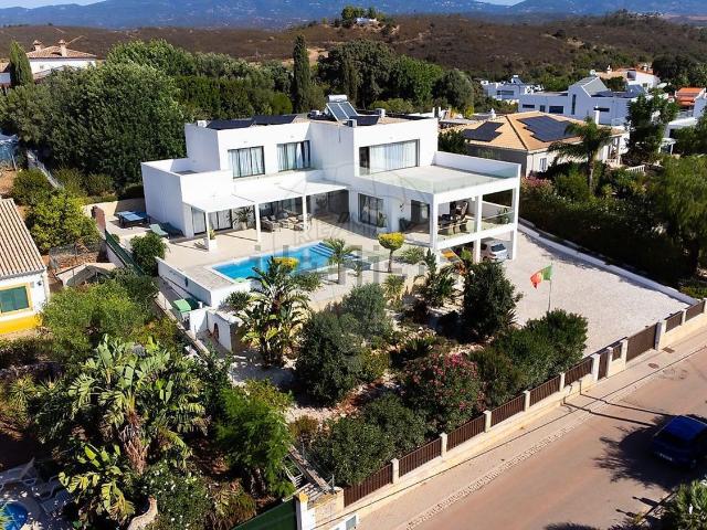 Casa venda em Mexilhoeira Grande, Portimão