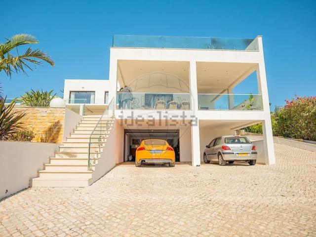Casa venda em Mexilhoeira Grande, Portimão