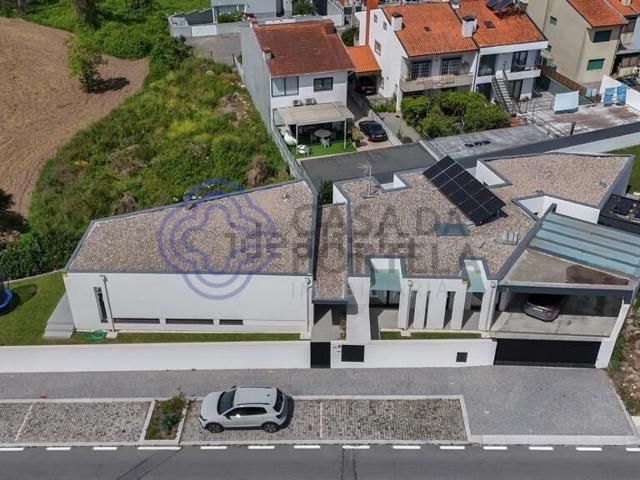 Casa venda em Maia, Milheirós
