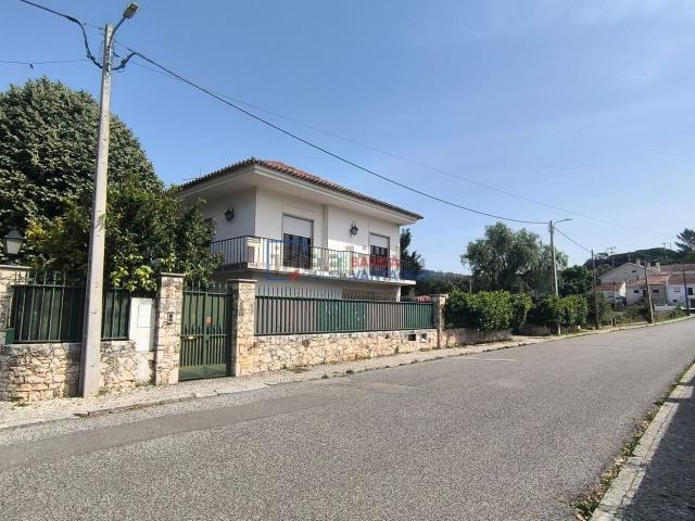 Casa venda em Alcanena, Santarém