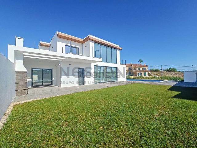 Moradia venda em Miragaia