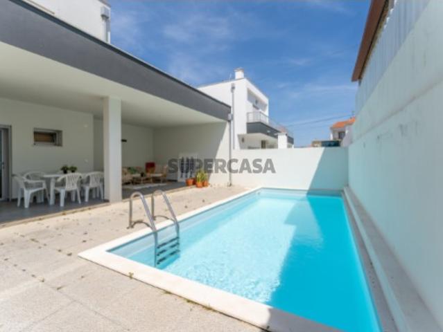 Casa venda em Pederneira, Famalicão