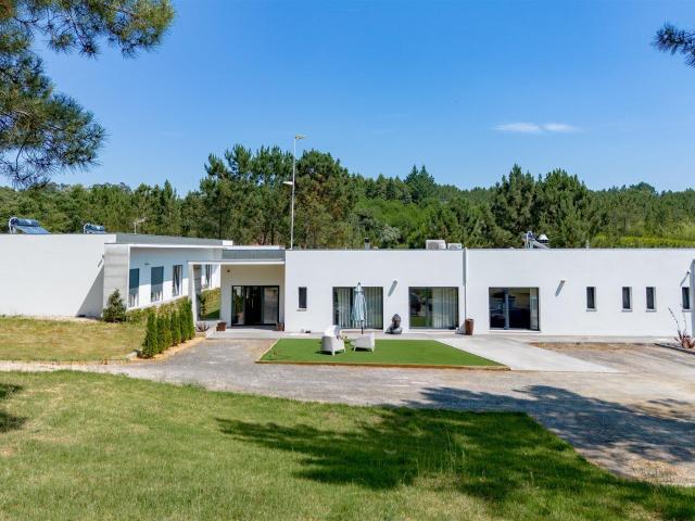 Vivenda venda em Porto De Mós, Leiria