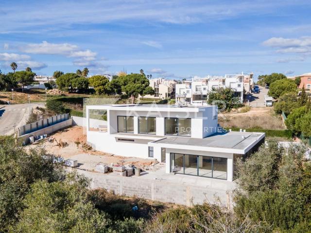 Vivenda venda em Carvoeiro, Faro