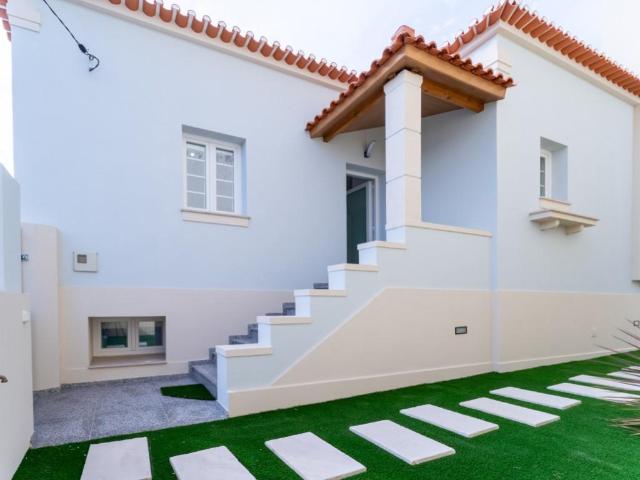 Vivenda venda em Pederneira, Valado Dos Frades