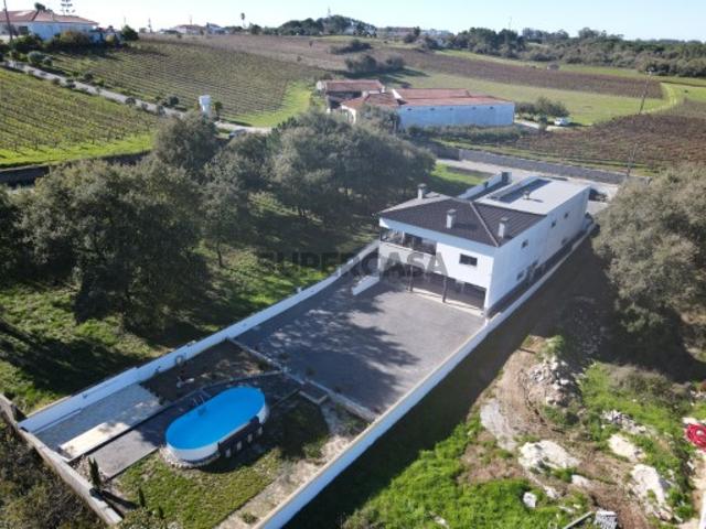 Casa venda em Parceiros e Azoia, Leiria