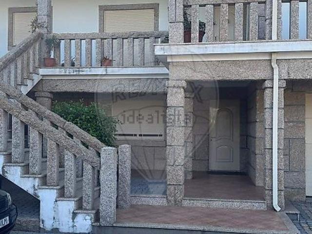 Casa venda em Mogege, Gavião