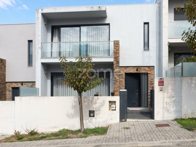 Casa venda em Mogege, Vila Nova de Famalicão