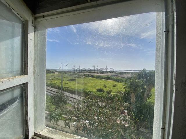 Casa venda em Moncarapacho, Olhão
