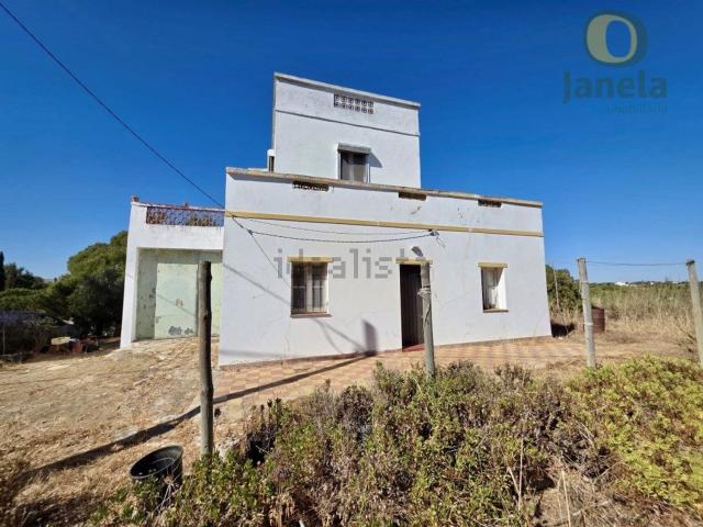 Casa venda em Moncarapacho, Olhão