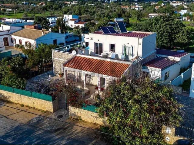 Casa venda em Quatrim do Sul, Olhão