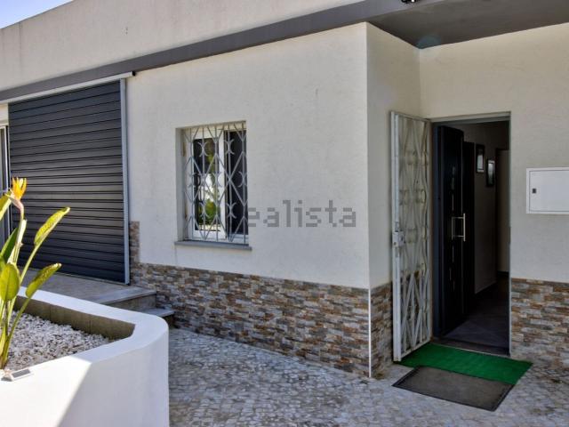 Casa venda em Lagoão, Olhão