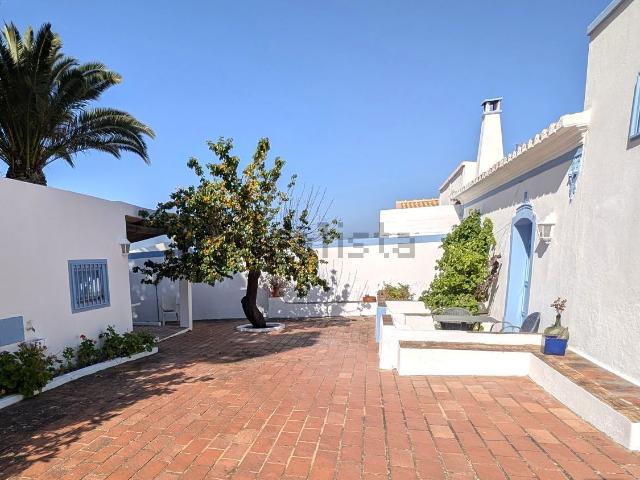 Casa venda em Murtais, Olhão