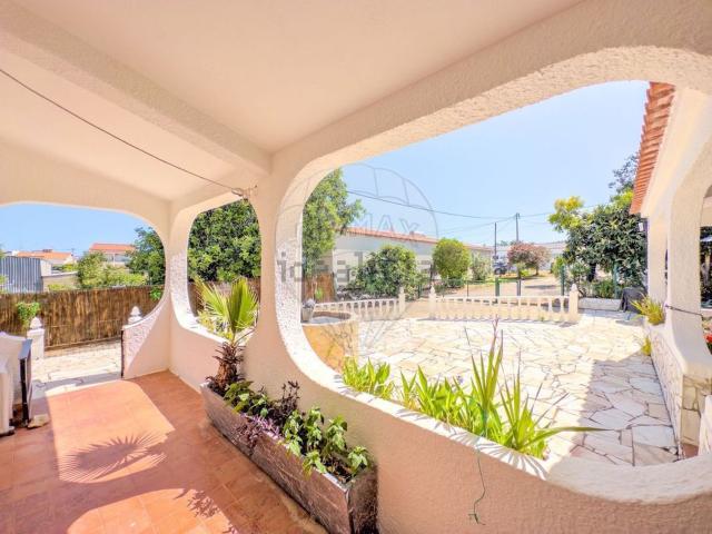 Casa venda em Alfandanga, Olhão