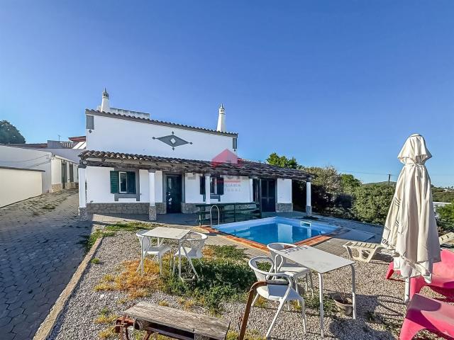 Casa venda em Lagoão, Olhão