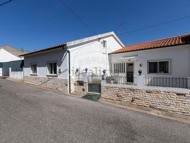 Casa venda em Alcanena, Santarém