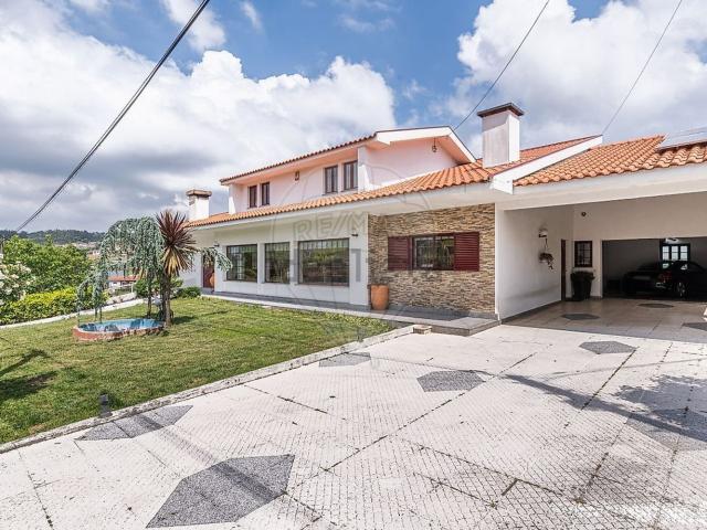 Casa venda em Santo Tirso, Porto
