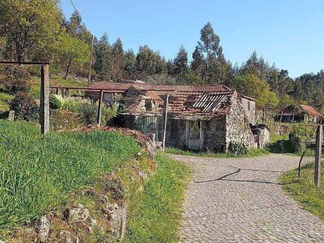 Casa venda em Redundo, Santo Tirso