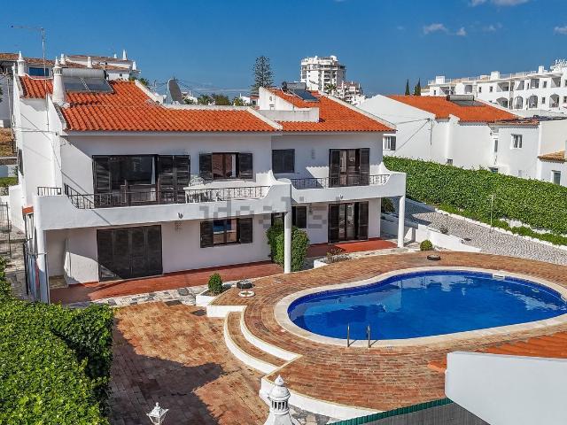 Casa venda em Albufeira e Olhos de Água, Albufeira