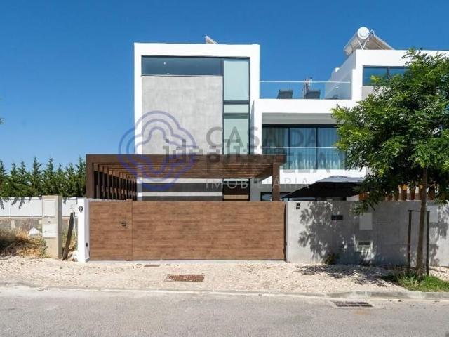 Casa venda em Gambelas, Faro