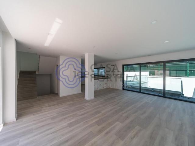 Casa venda em Alto do Calhau, Faro