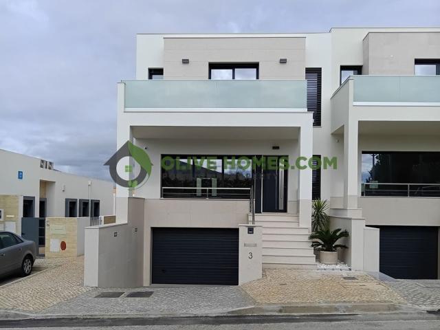 Casa venda em Gambelas, Faro