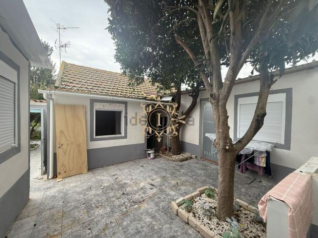Casa venda em Colinas do Oriente, Montijo