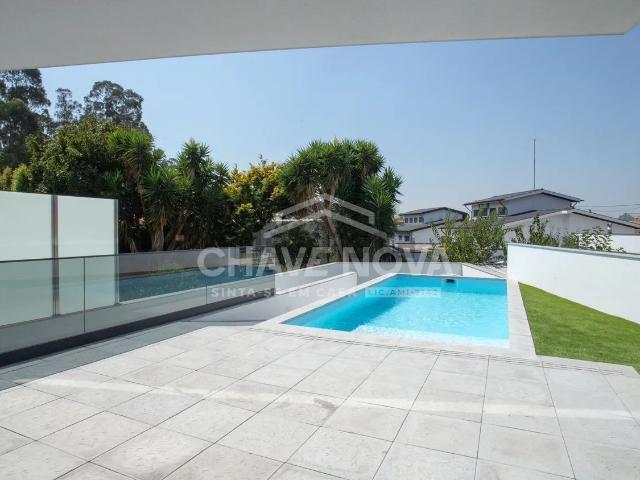Casa venda em Maia, Porto