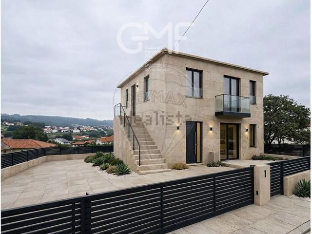 Casa venda em Marinhão, Fafe