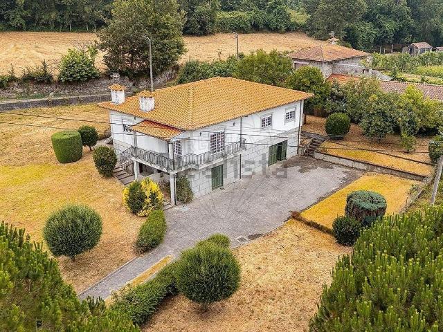 Casa venda em Barbosa, Fafe