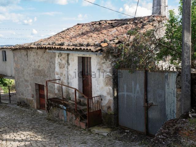 Casa venda em Valtorno e Mourão, Vila Flor