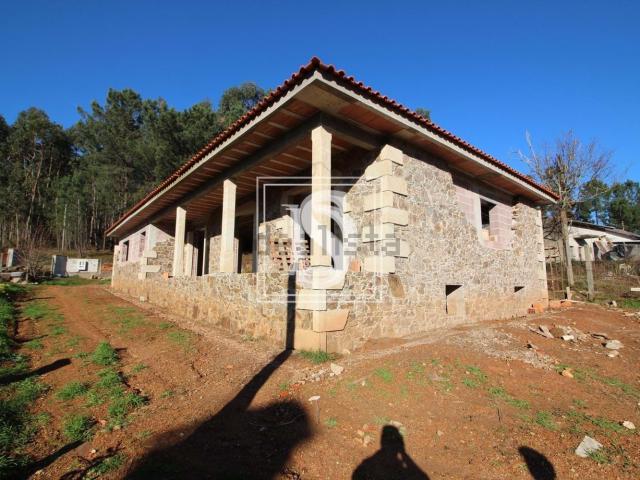Moradia venda em Moure, Febros