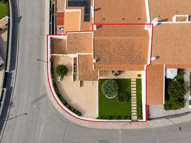 Vivenda venda em Albufeira e Olhos de Água, Albufeira