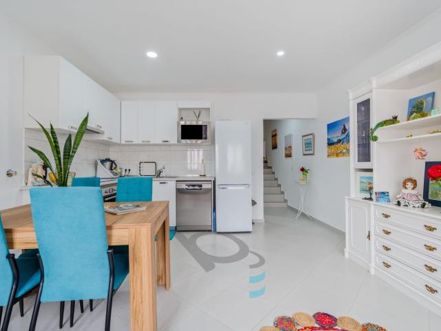 Casa venda em Estômbar, Faro