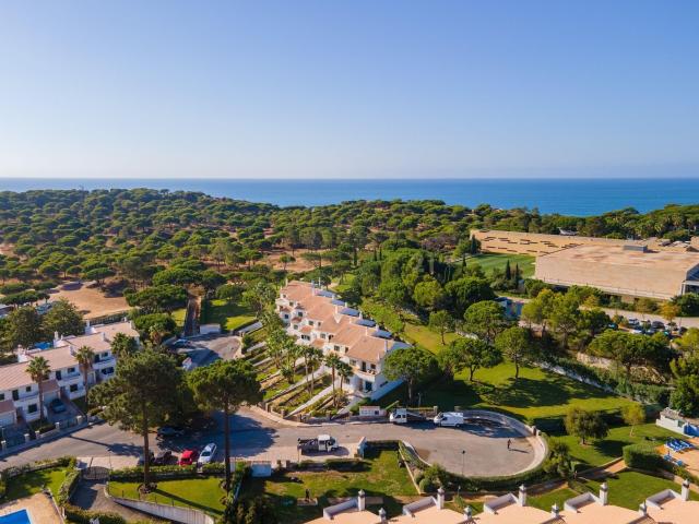 Vivenda venda em Albufeira e Olhos de Água, Albufeira