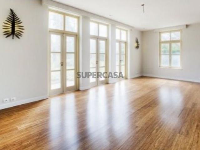 Casa venda em Cascais, Cresmina