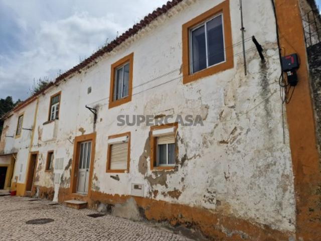 Casa venda em Alenquer (Santo Estêvão e Triana), Alenquer