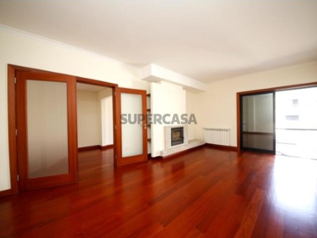 Casa venda em Repeses e São Salvador, Viseu