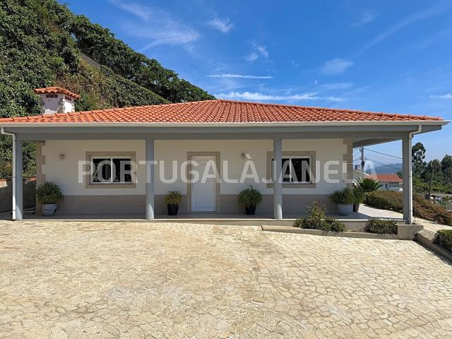 Casa venda em Felgueiras, Porto
