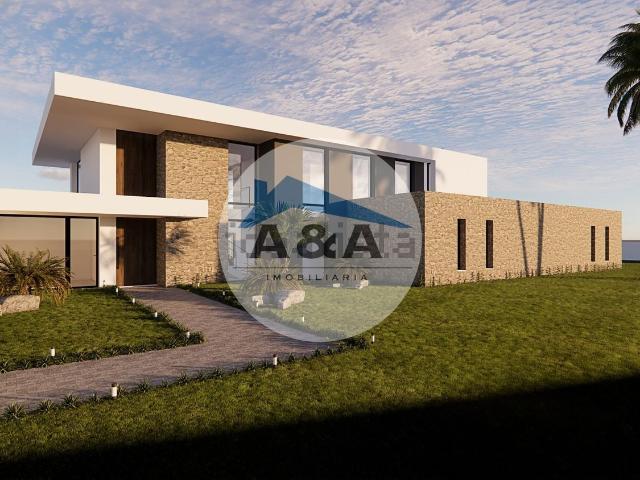 Casa venda em Pederneira, Leiria