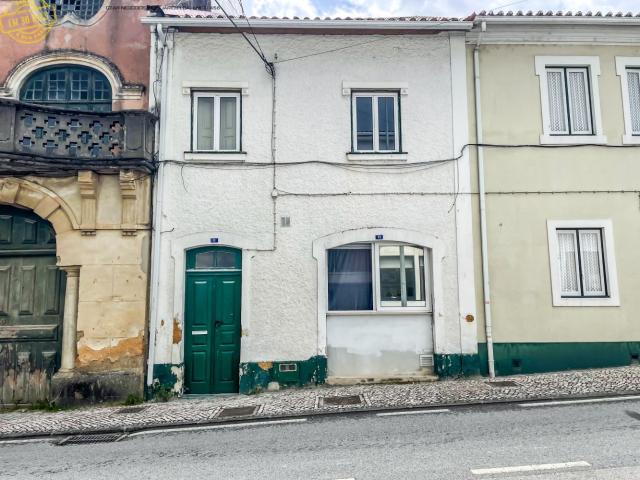 Casa venda em Alfeloas, Anadia